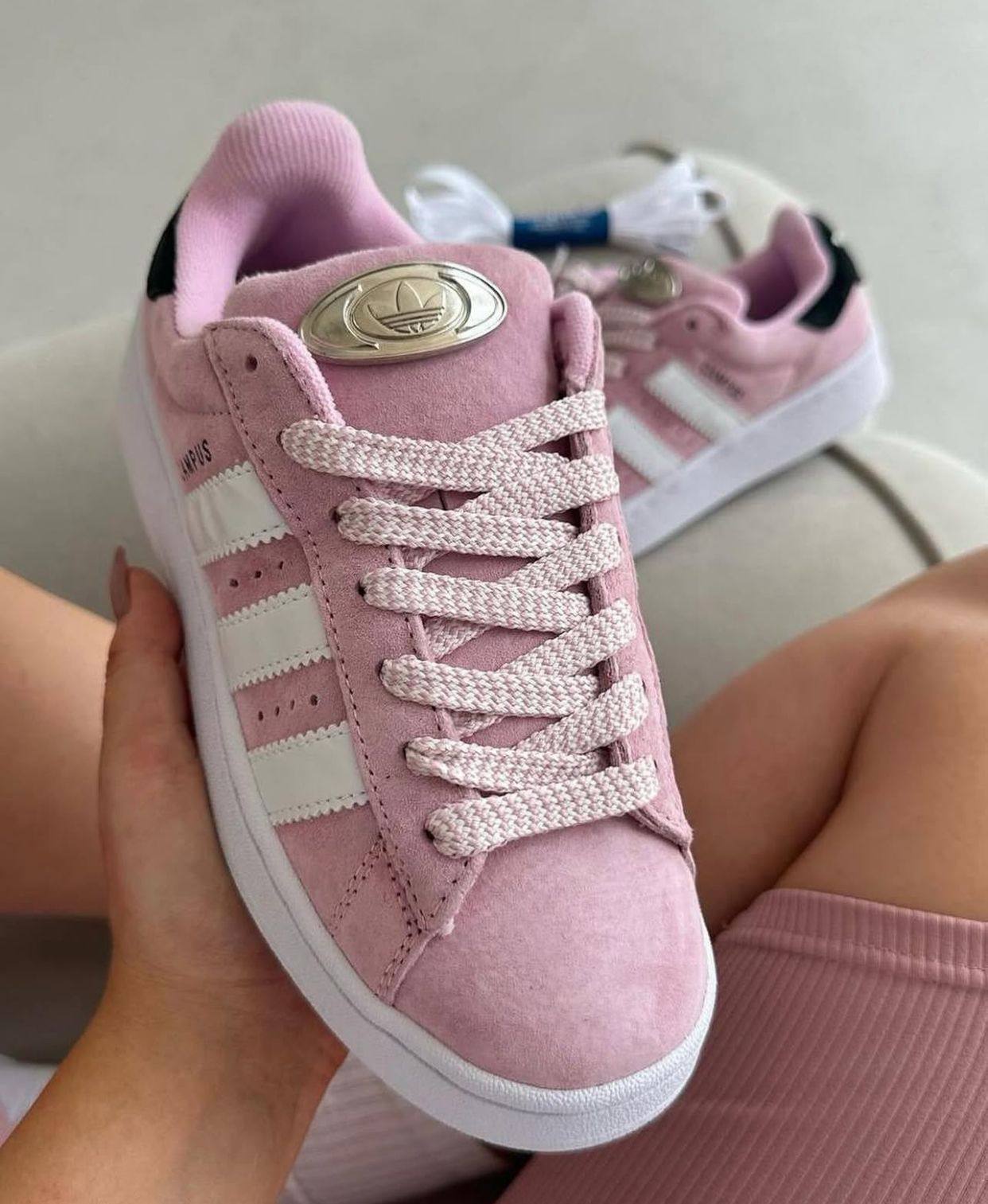 Adidas Campus 00s ‘Pink’🌸
36-41 AVAILABLE
170 dhs🪙🌨️
Zain242
♥️♥️♥️