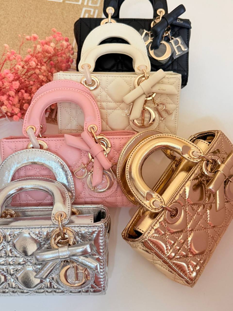 Master dior
280 dhs
Zain134
♥️♥️♥️