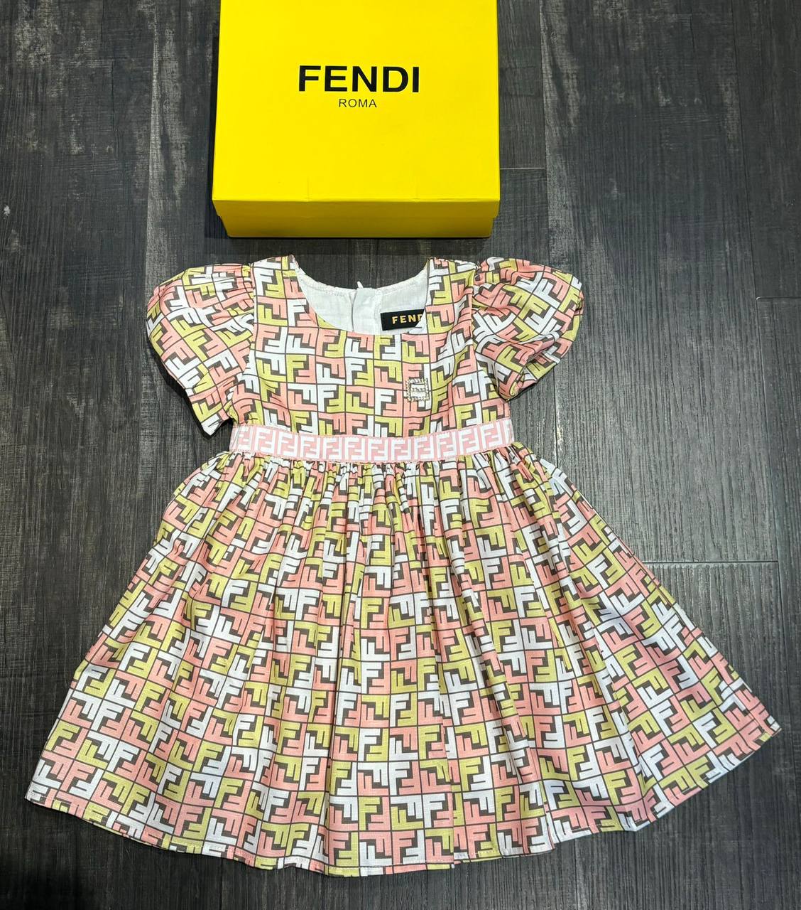 New ❣️
3m-6m-9m-12m-18m。
all size have
For Price 👇 WTSP Text Zain 0568585901
Zain151
♥️♥️♥️