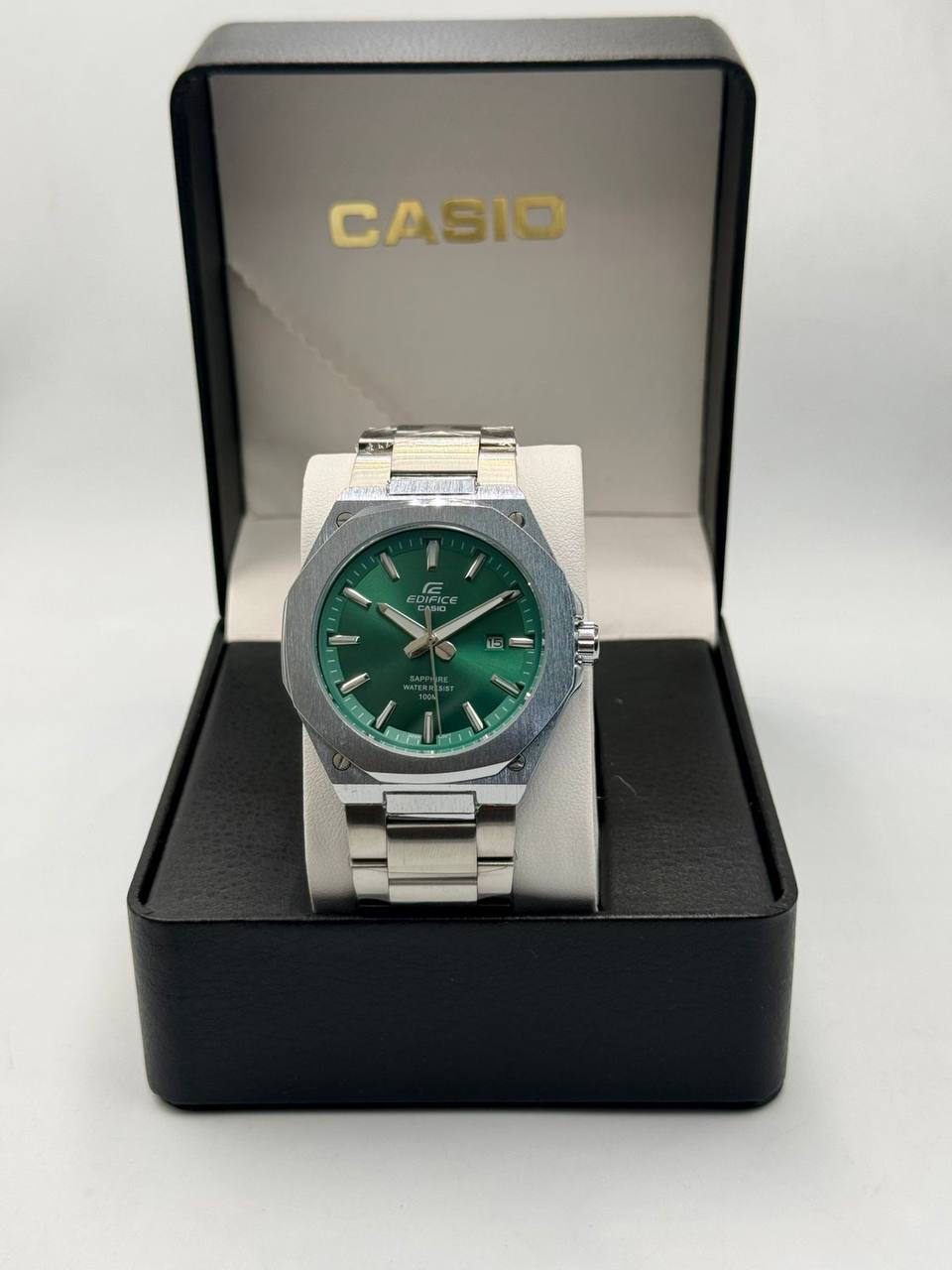 Casio EDIFICE Men
*New Arrival*🔥
60 dhs🪙🖤
Zain08
♥️♥️♥️