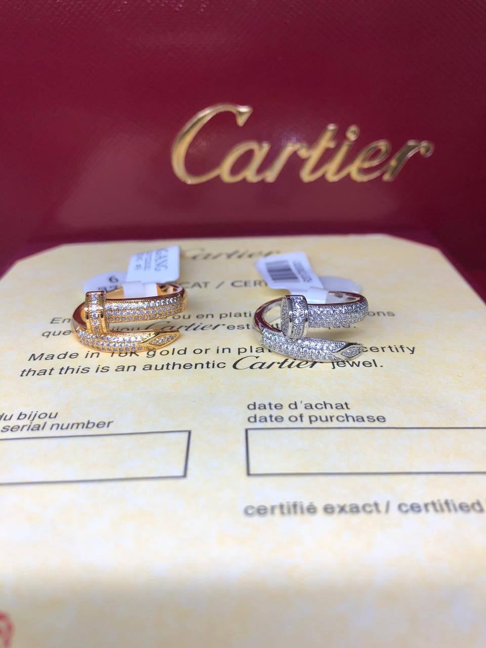 Cartier ring
60 dhs
Zain122
♥️♥️♥️