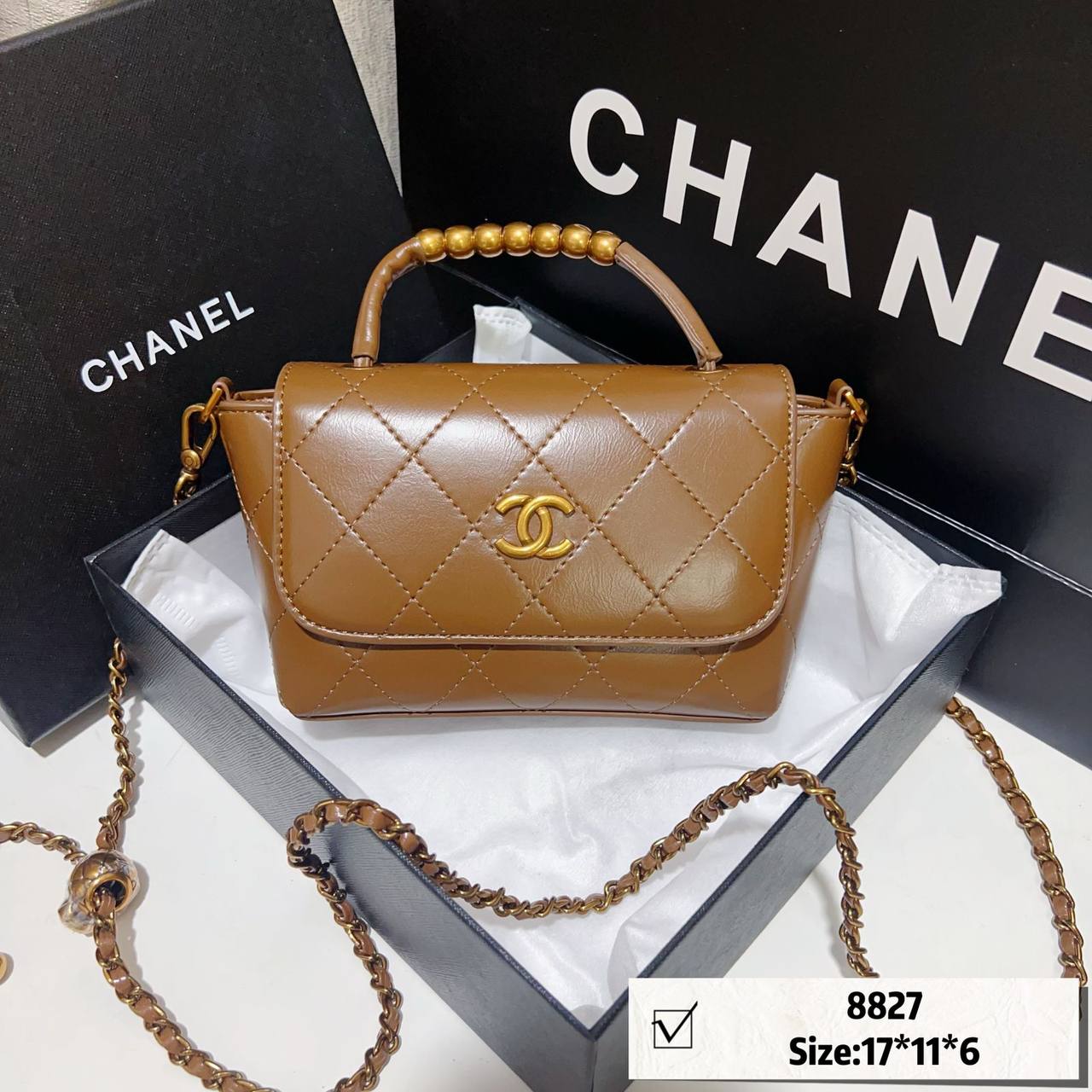 Chanel
110 dhs✅
with box🎁🎁🎁
Zain46
♥️♥️♥️
