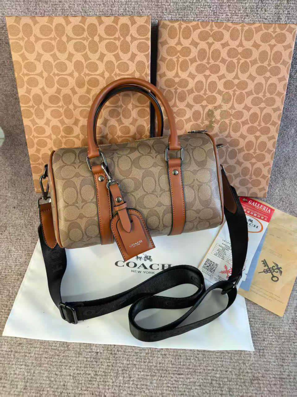 GOYARD - COACH - LV
With Box
🎁🎁🎁
105 dhs🪙🌨️
Zain250
♥️♥️♥️