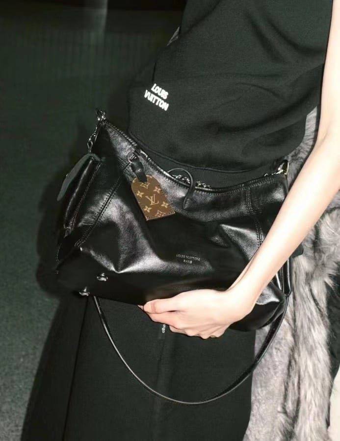 LV Master
390 dhs🪙💕
#30cm🥰🥰
Zain228
♥️♥️♥️