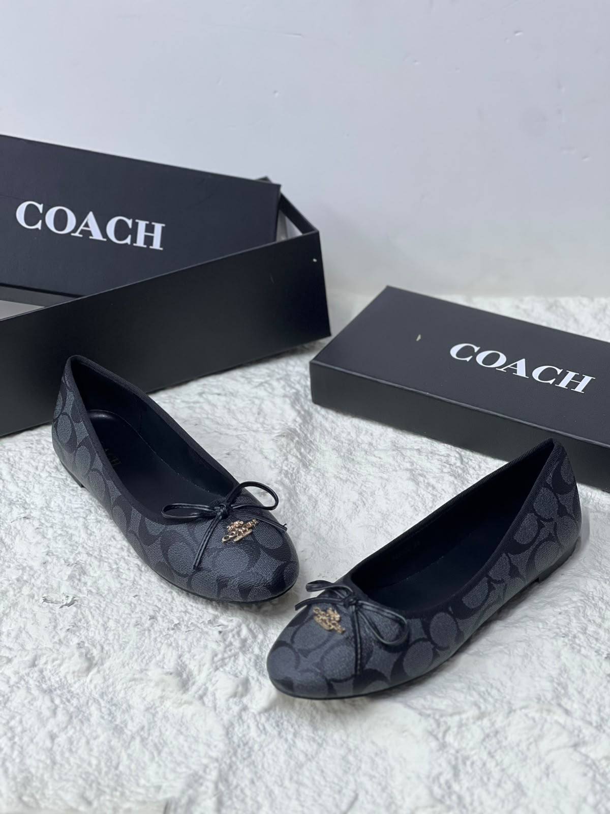COACH
Belerina
New arrive
Size 36-41
105 dhs🇦🇪🇦🇪
Zain21
Zain86
♥️♥️♥️