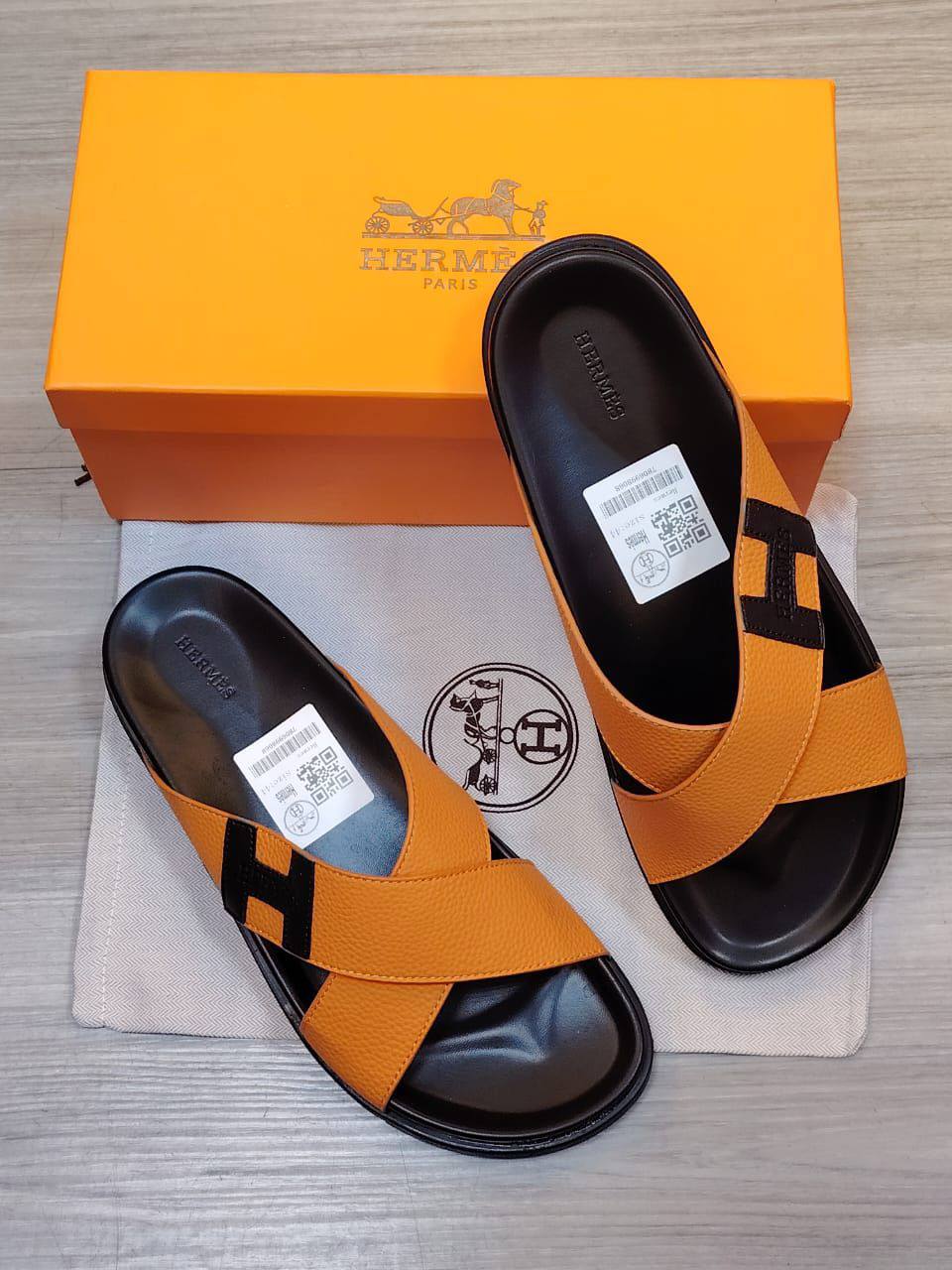 Hermes
New Arrived,
Size 40 To 45
105 dhs🪙🌨️
Zain120
♥️♥️♥️