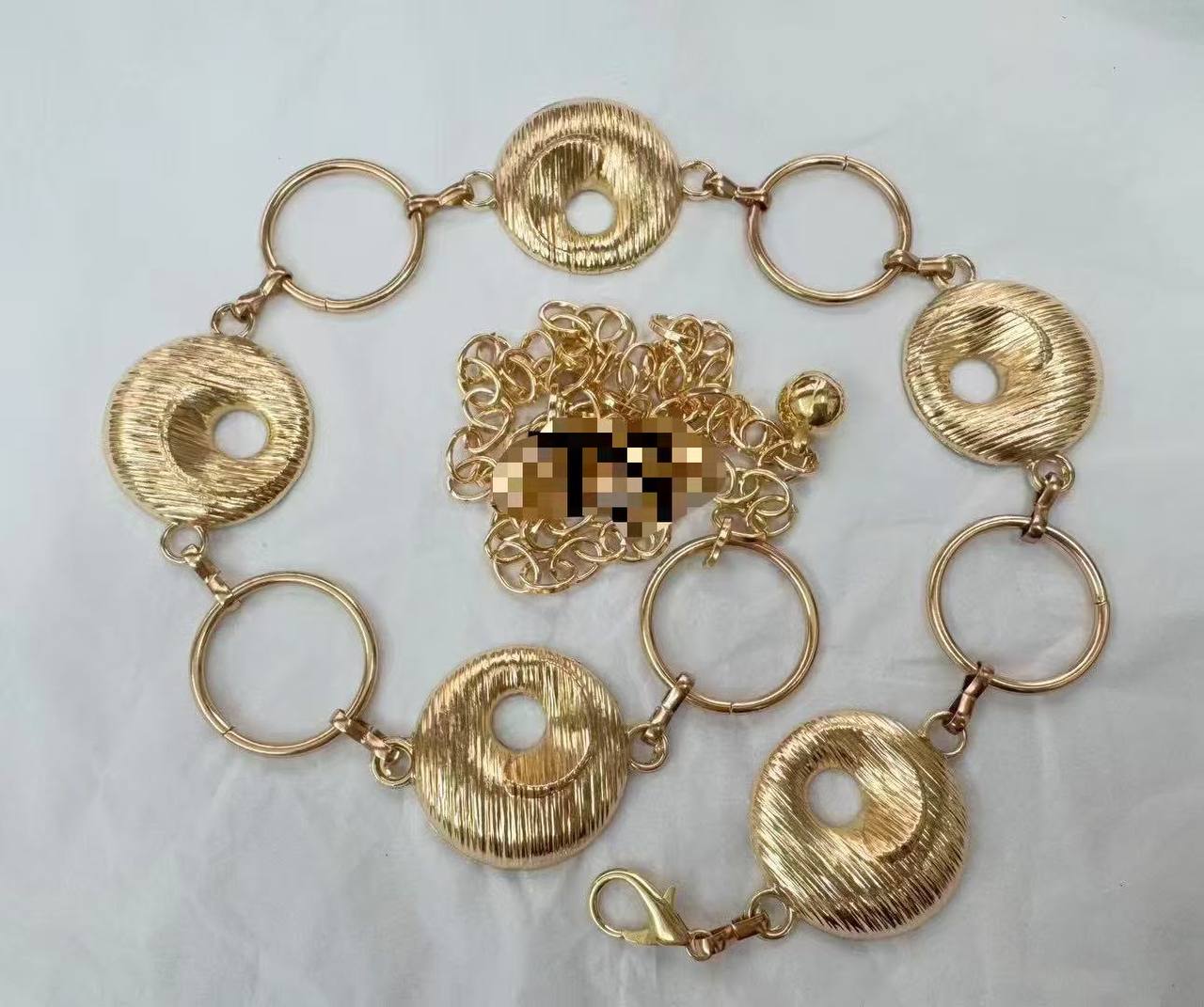 Ladies belt
35 dhs✅
Zain161
♥️♥️♥️