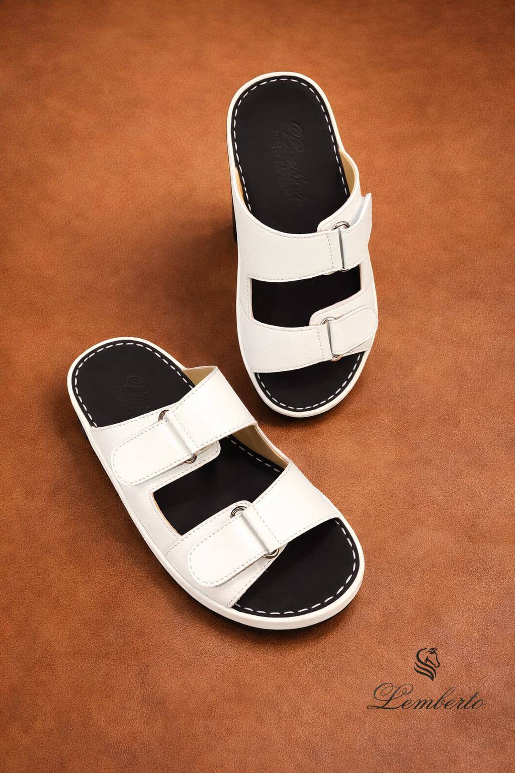 LEMBERTO KIDS ARABIC SANDAL MADE IN UAE
150 dhs🌺
SIZES : 31 to 37
Zain58
♥️♥️♥️