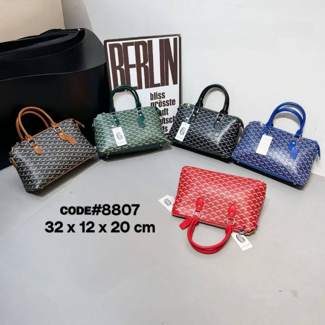 GOYARD sᴀᴛᴄʜᴇʟ
ᴛᴏᴘ ʜᴀɴᴅʙᴀɢ
ɢᴏʏᴀʀᴅɪɴᴇ ᴄᴀɴᴠᴀs
ɪᴄᴏɴɪᴄ ᴄʜᴇᴠʀᴏɴ ᴘᴀᴛᴛᴇʀɴ
ᴡɪᴛʜ ʟᴏɴɢ ʙᴇʟᴛ sᴛʀᴀᴘ
sɪᴢᴇ: 32 cm
75 dhs✅
Zain31
♥️♥️♥️