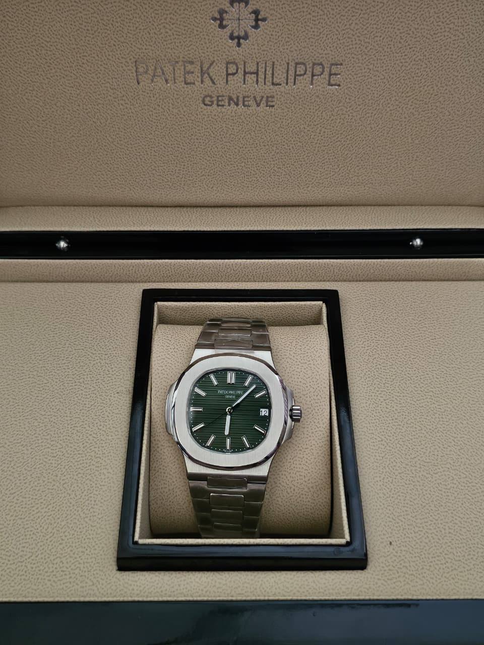PATEK PHILIPPE AQUANAUT
Swiss Movement🇨🇭
Water Resistant 💧
Sapphire Crystal
Super Master Quality
With Original Box 📦🛍️
For Price 👇 WhatsApp✅
0568585901
0507557372
0552275751 Owner Zain 👌
Zain282
♥️♥️♥️