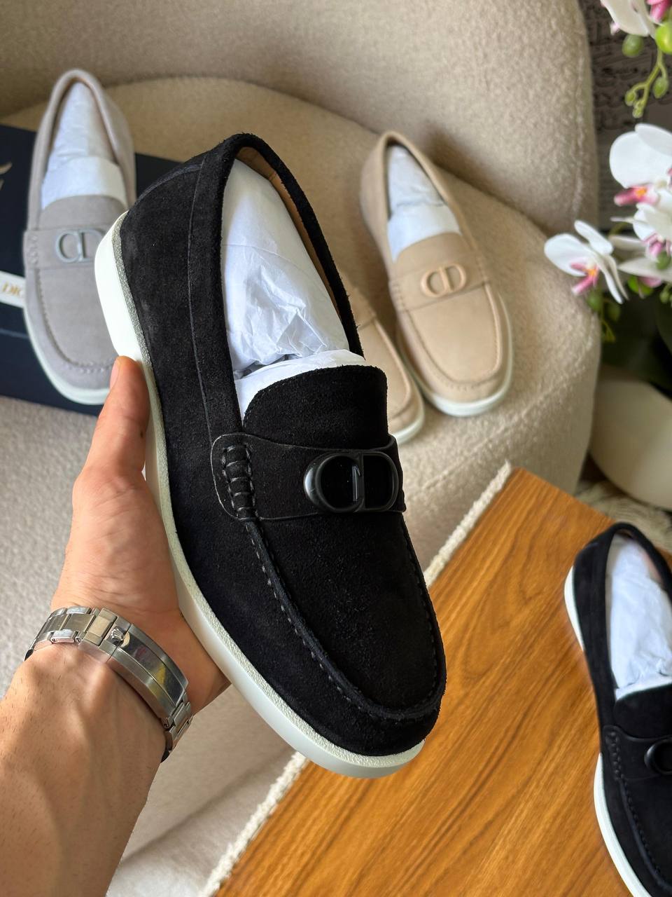 Dior Granville Loafer
*AAA quality*
*size:40 to 46*
470 dhs🪙🌨️
Zain185
♥️♥️♥️