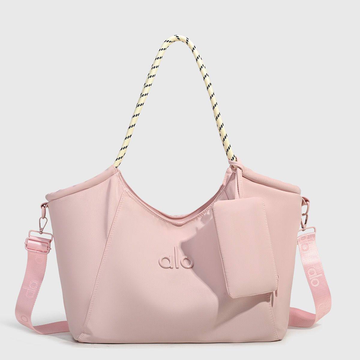 ALO Tote Hobo Bag
sʜᴏᴜʟᴅᴇʀ ᴄʀᴏssʙᴏᴅʏ
ᴢɪᴘᴘᴇʀ ᴛʏᴘᴇ
ғᴀʙʀɪᴄ ᴍᴀᴛᴇʀɪᴀʟ
ᴡɪᴛʜ ᴛʀɪᴍ ʟᴏɴɢ sᴛʀᴀᴘ
WITH WRISLET ZIP
sɪᴢᴇ : 50 cm
75 dhs✅
Zain31
♥️♥️♥️