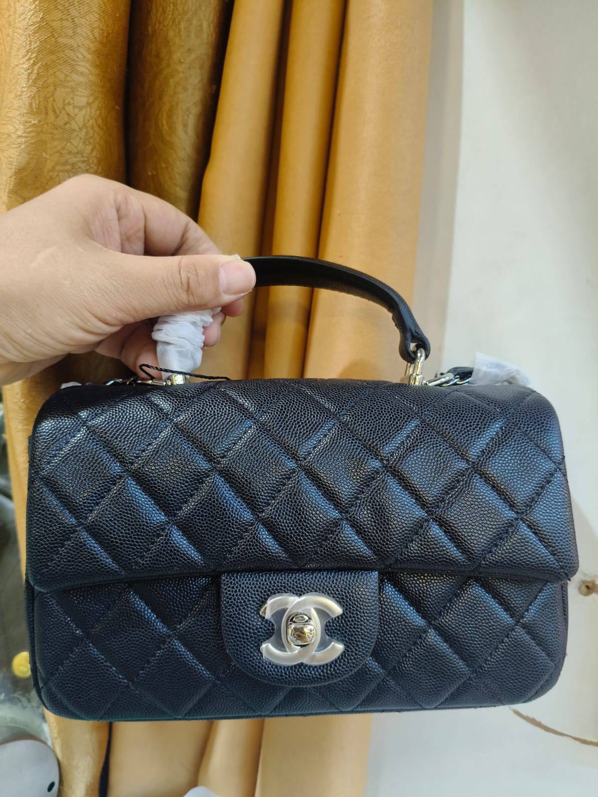 Chanel
Master ++
250 dhs🪙🌨️
Zain10
♥️♥️♥️