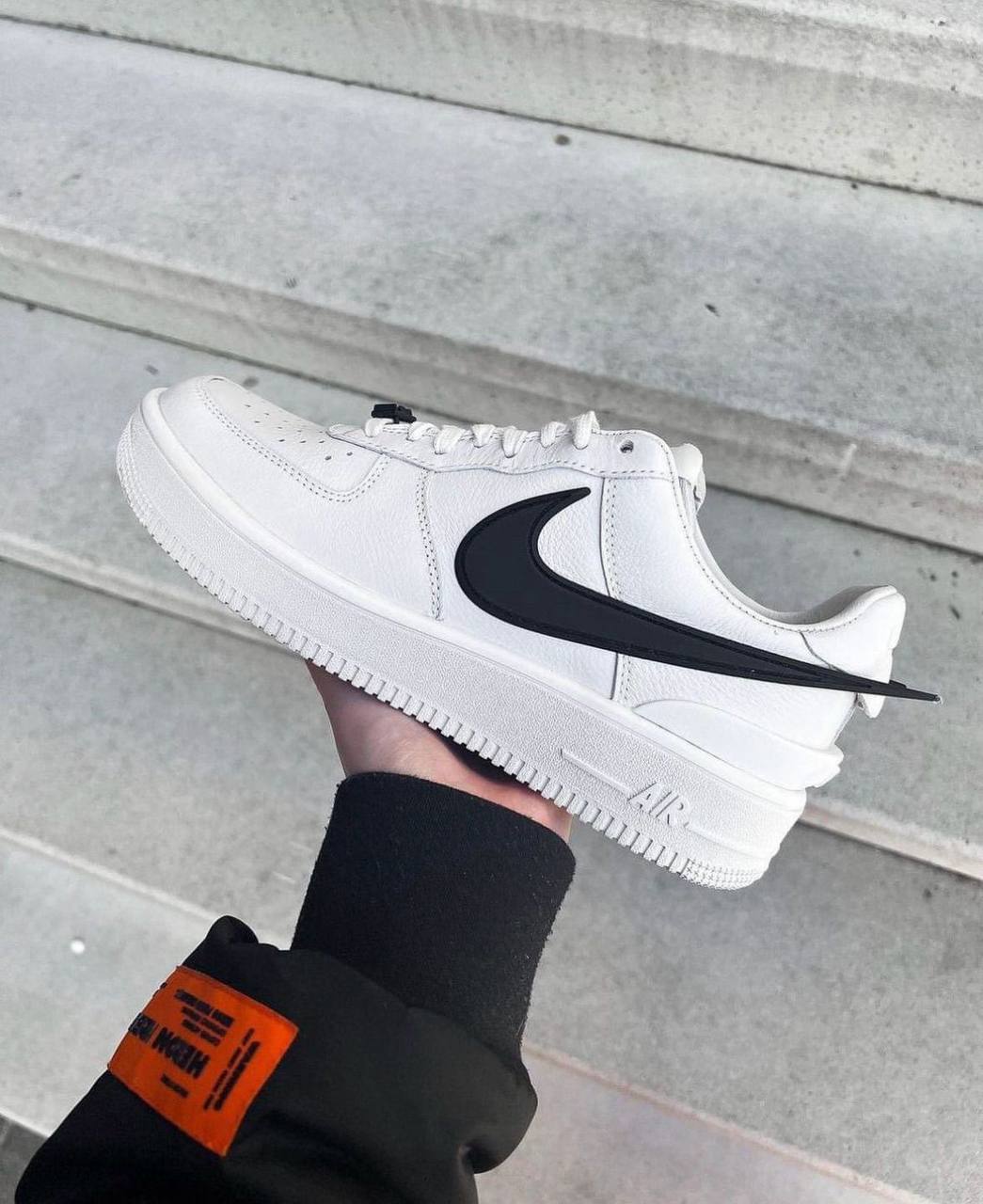 Nike Air Force 1 Low SP AMBUSH Phantom,
Size 36-45,
180 dhs🪙💕
Zain18
♥️♥️♥️