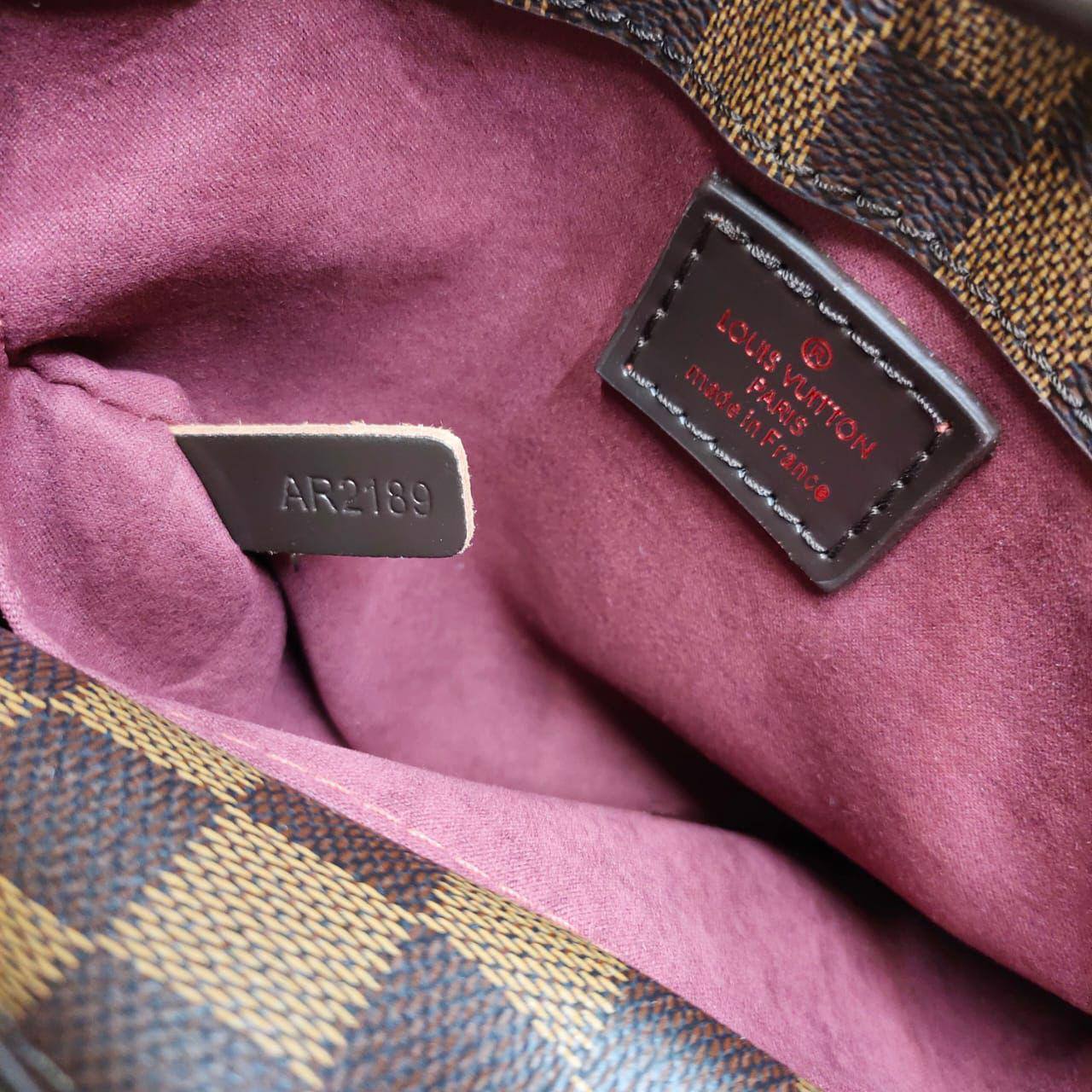 LV ALMA
COPY ONE
BIG SIZE
150 dhs✅
Zain295
♥️♥️♥️