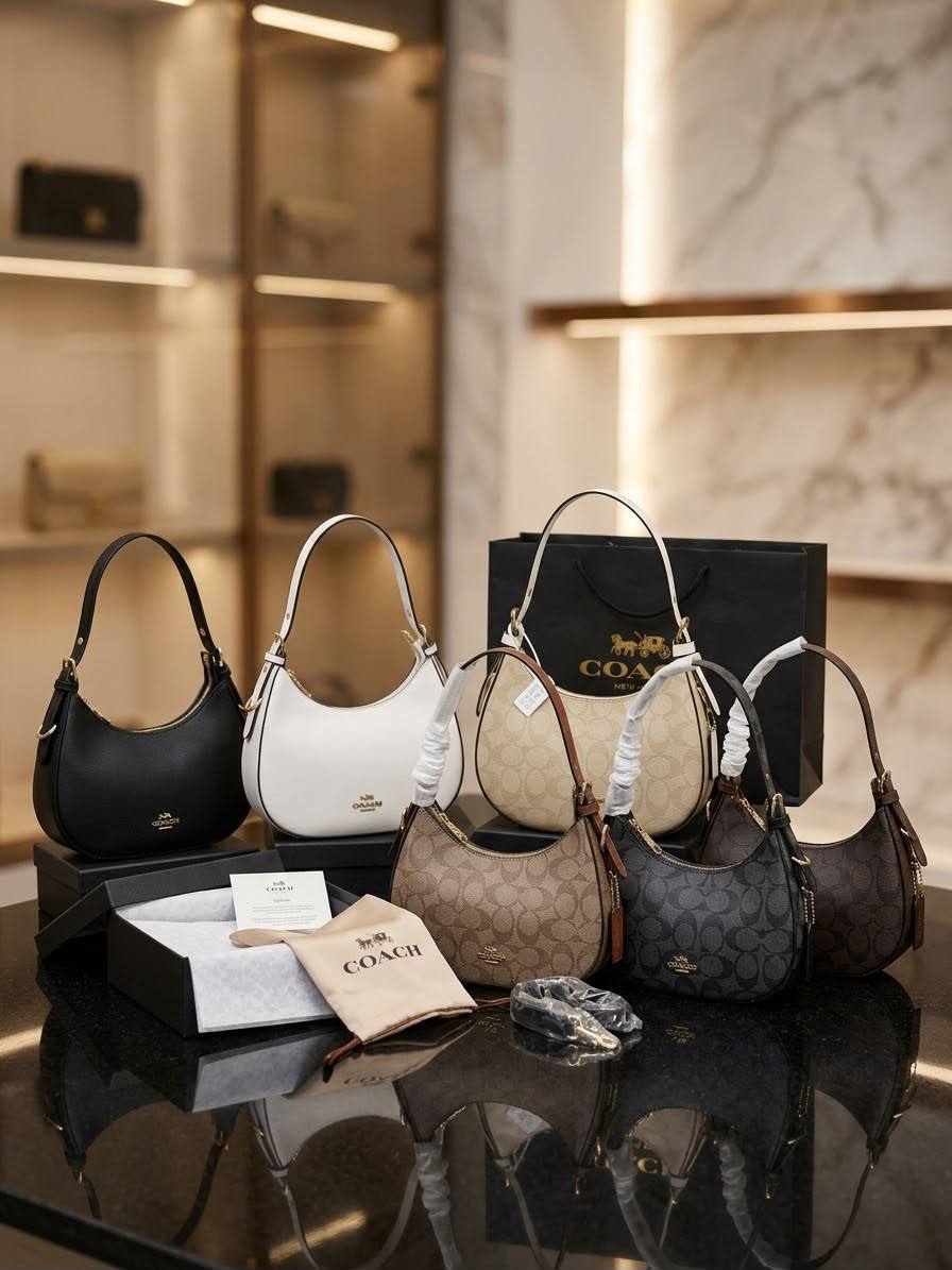 Coach
90 dhs🇦🇪🇦🇪
With box
Zain219
♥️♥️♥️