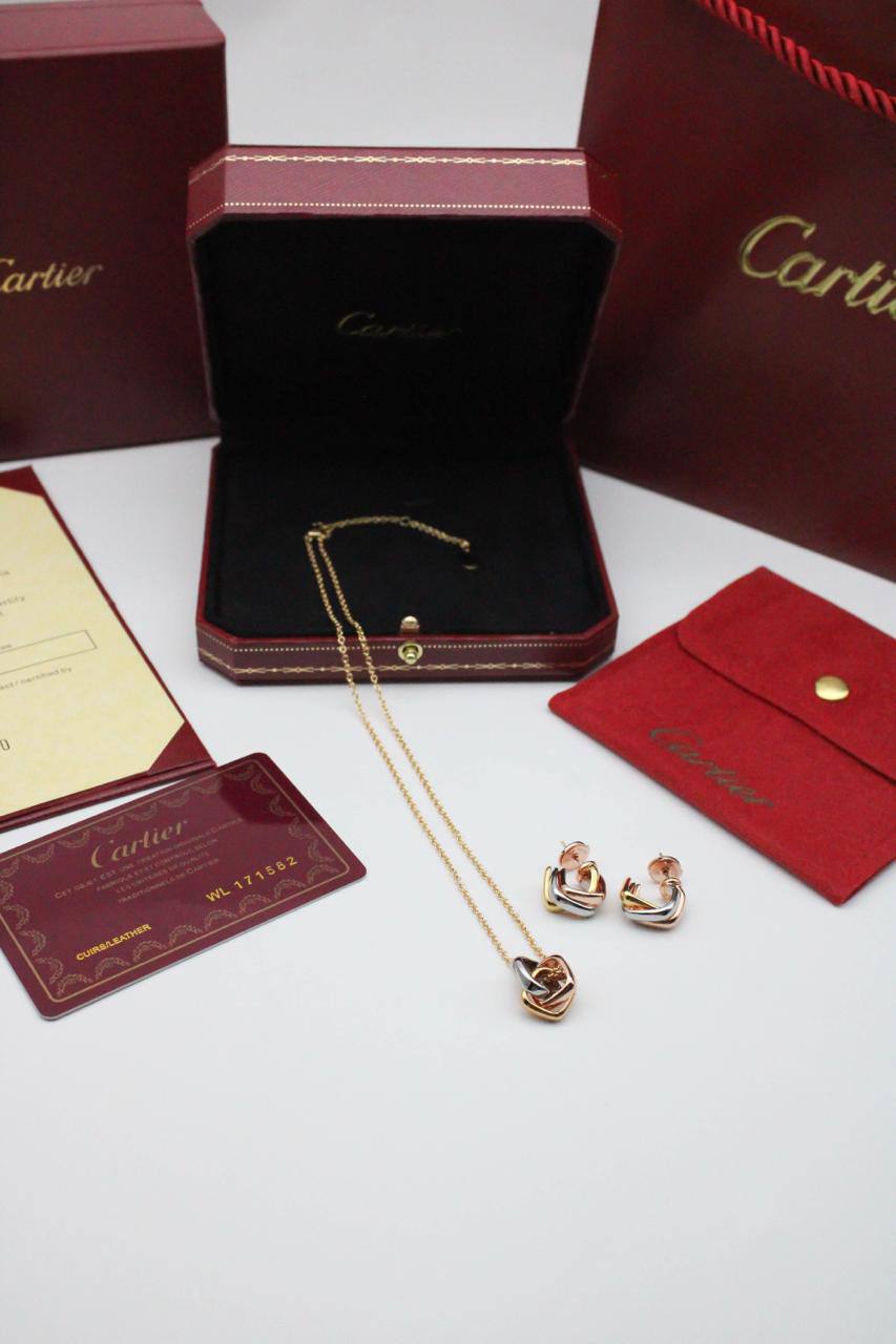 Cartier Set
130 dhs🪙💚
normal box
🎁🎁🎁
Zain122
♥️♥️♥️