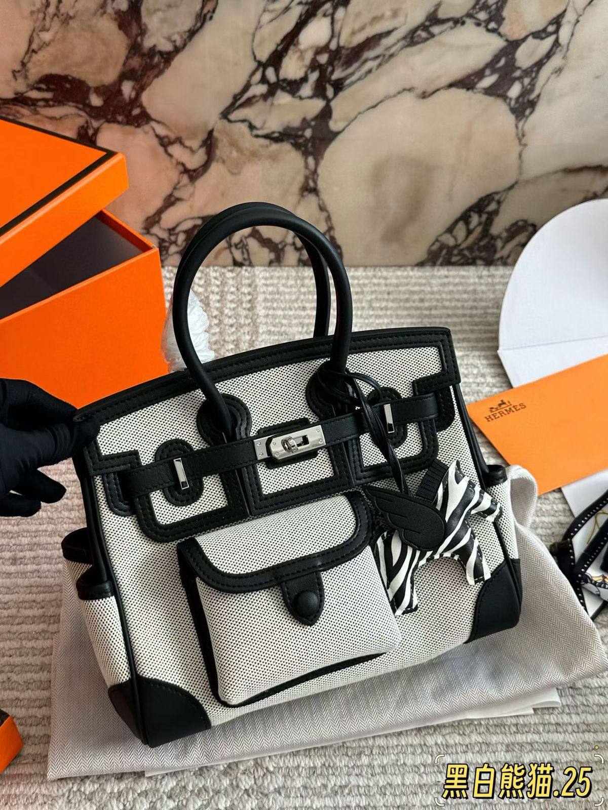Hermes
Master +++
420 dhs❣️
Zain141
♥️♥️♥️