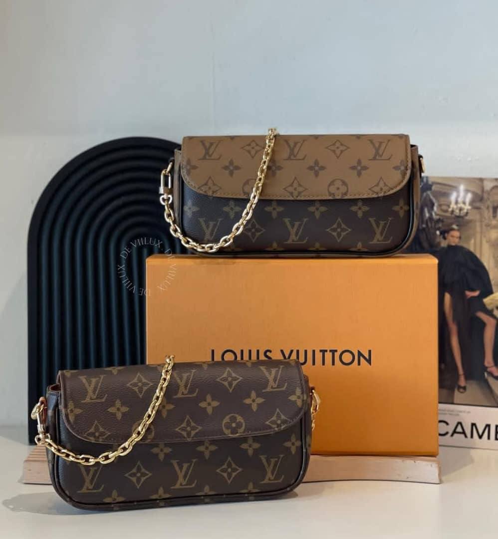 LV
Monogram
Reverse Canvas Wallet On Chain
Master quality
22cm
with double box
🎁🎁🎁
230 dhs🪙💚
Zain95
Zain13
♥️♥️♥️