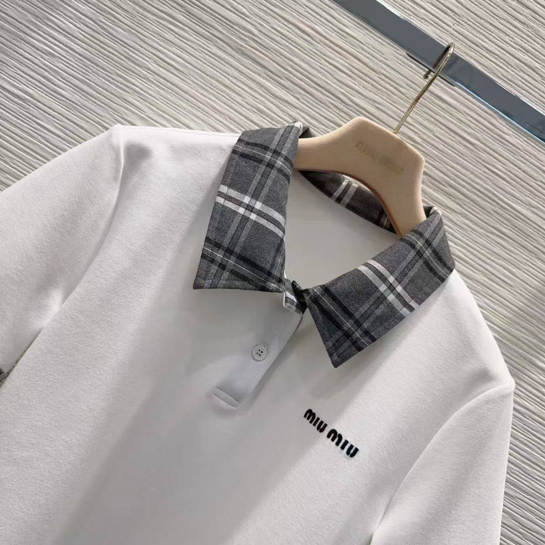 MIU MIU
*Super Master quality*
*Sizes:S M L*
410 dhs💓
Zain308
♥️♥️♥️