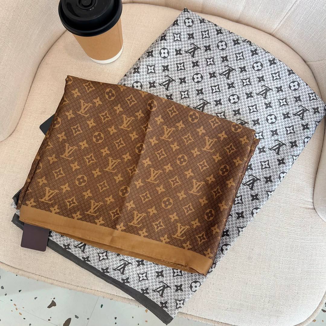 LV
💙*VIP QUALITY*💙
💙*100% SILK*💙
350 dhs✅
Zain281
♥️♥️♥️