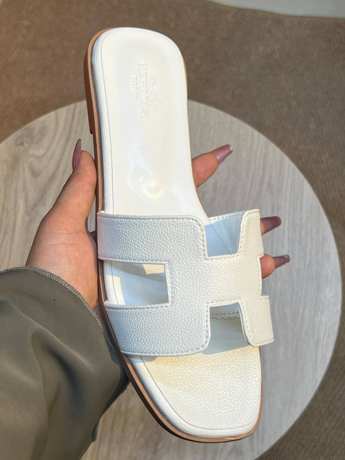 Restock
Hermes Oran
36 to 41
70 dhs🇦🇪🇦🇪
Zain236
♥️♥️♥️