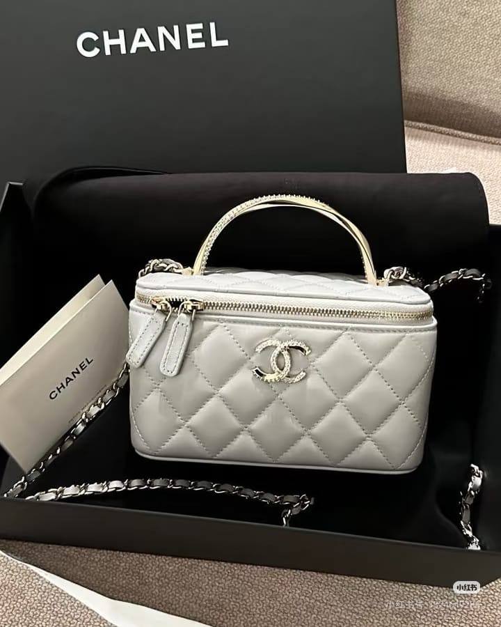Chanel Master
250 dhs🪙🪙
Zain10
♥️♥️♥️