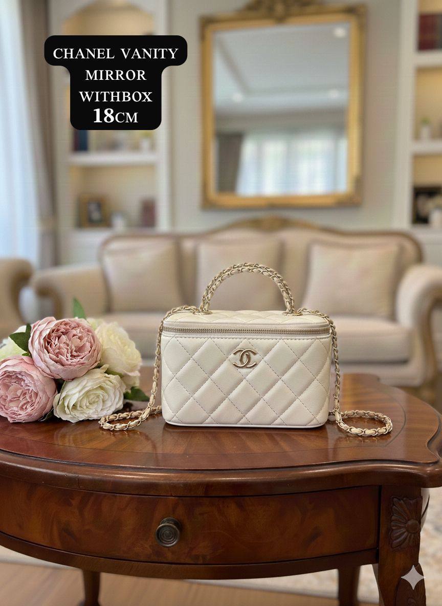 Cʜᴀɴᴇʟ ᴠᴀɴɪᴛʏ ᴛᴏᴘ ʜᴀɴᴅʟᴇ
ᴍɪʀʀᴏʀ ɪɴsɪᴅᴇ
Withbox
🎁🎁🎁
ʟᴇᴀᴛʜᴇʀ ᴍᴀᴛᴇʀɪᴀʟ
sɪᴢᴇ:18ᴄᴍ
90 dhs❣️
Zain56
♥️♥️♥️
