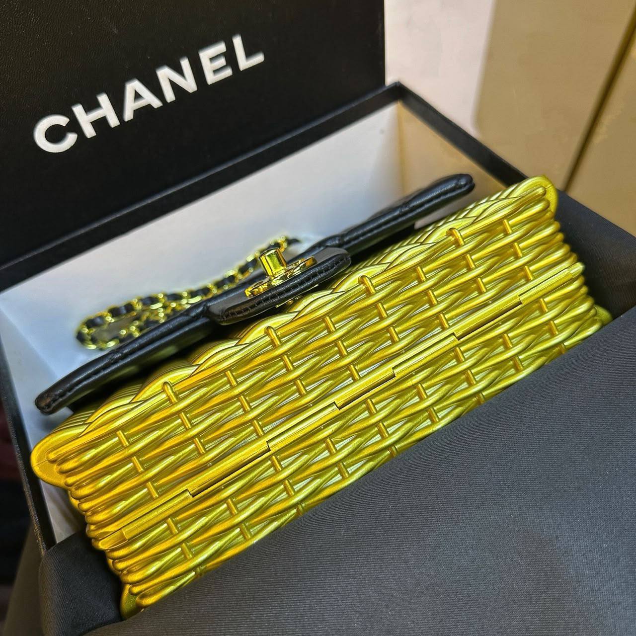 CHANEL
COPY ONE
WITH BOX
🎁🎁🎁
190 DHS✅
Zain17
♥️♥️♥️
