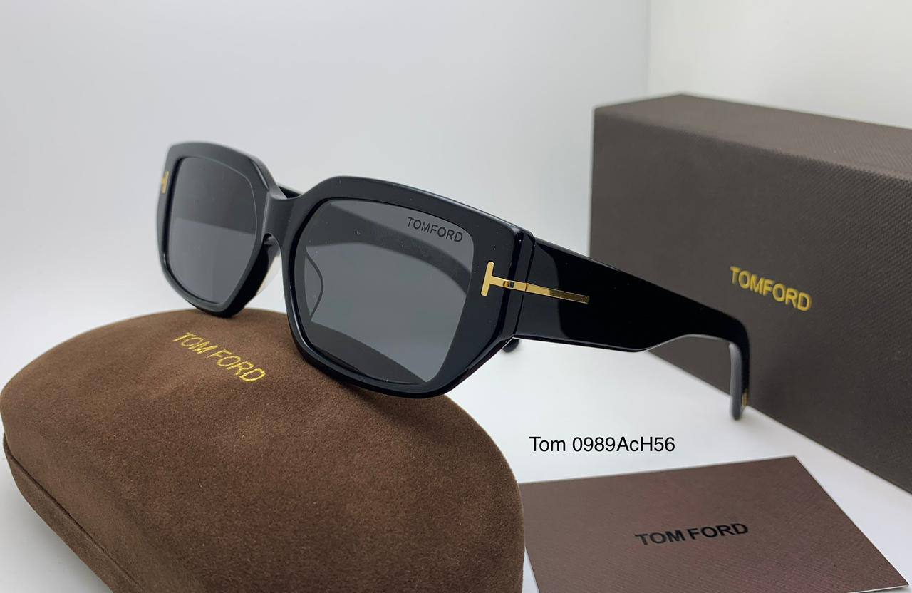 Tom Ford
master quality
180 dhs✅
Zain126
♥️♥️♥️