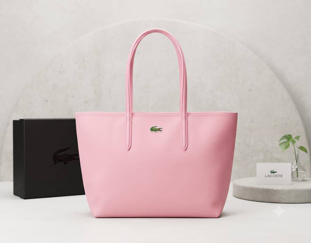 LACOST BAG
GOOD QUALITY
45 dhs💓
SIZE: 45:25:10
Zain40
♥️♥️♥️