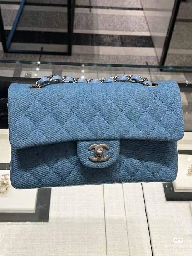 Chanel
Master
270 dhs❣️
Zain10
♥️♥️♥️
