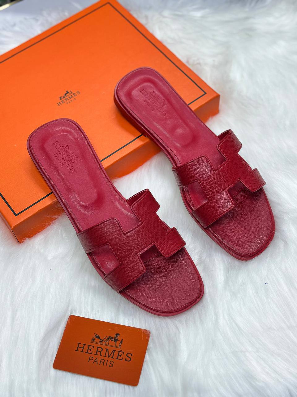 Hermes
Oran
Size 36 to 41
85 dhs🪙🌨️
Zain21
♥️♥️♥️