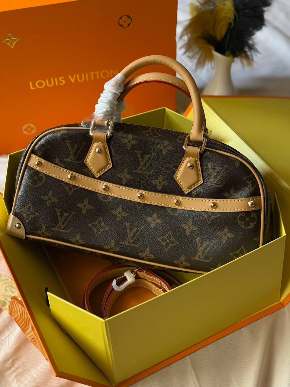 LV
29cm
360 dhs💓
Top quality
With box🎁
Zain167
♥️♥️♥️