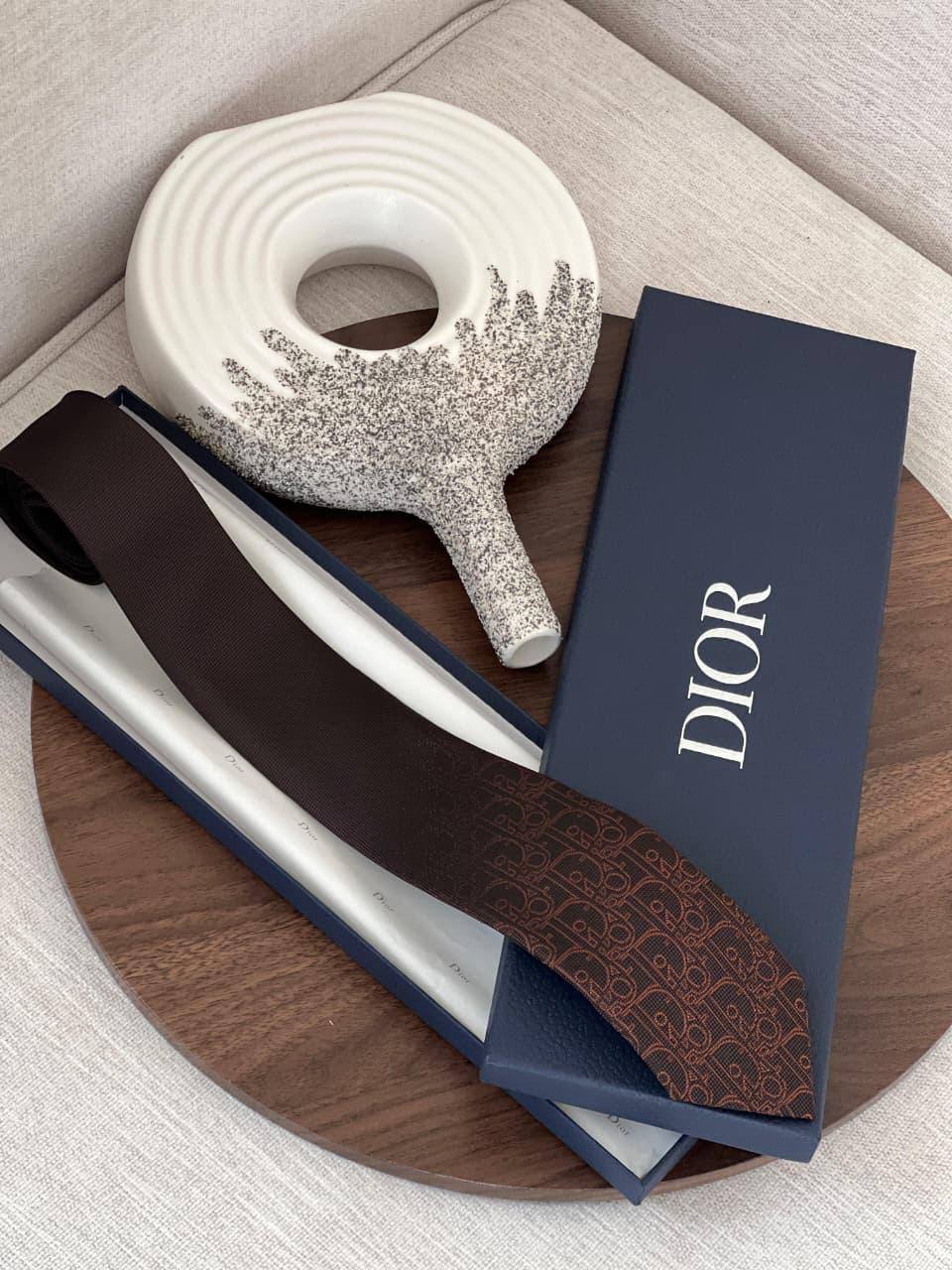 TIE
Super Master Quality
250 dhs💓
Zain267
♥️♥️♥️