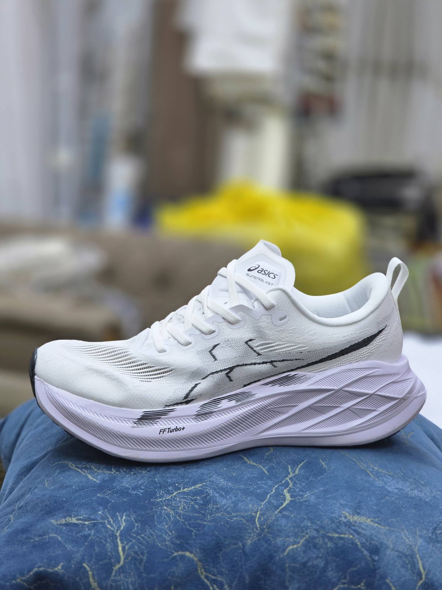 Ascics
40 to 45 size
125 dhs🇦🇪🇦🇪
Zain27
♥️♥️♥️