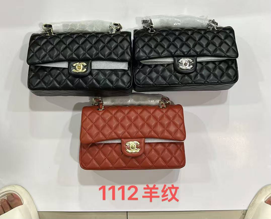 Chanel
110 dhs✅
Zain305
♥️♥️♥️