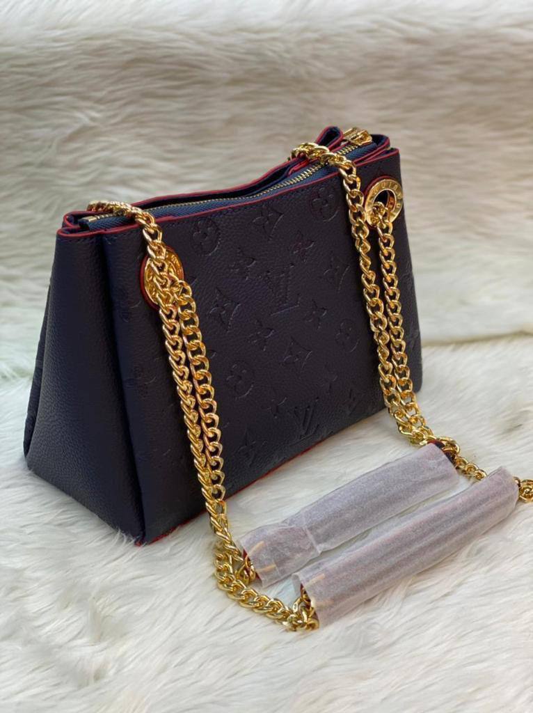 LV
95 dhs🪙💕
Zain143
♥️♥️♥️