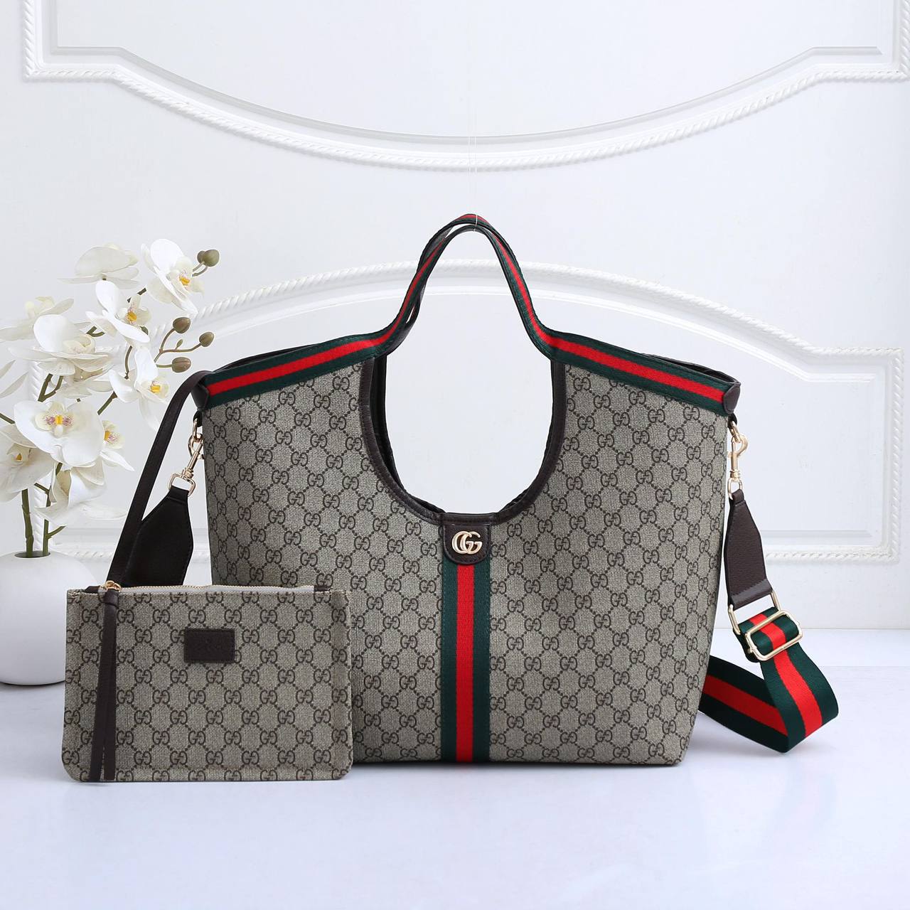 Gucci
2in1
Good Quality
115 dhs🪙🌨️
Zain250
♥️♥️♥️