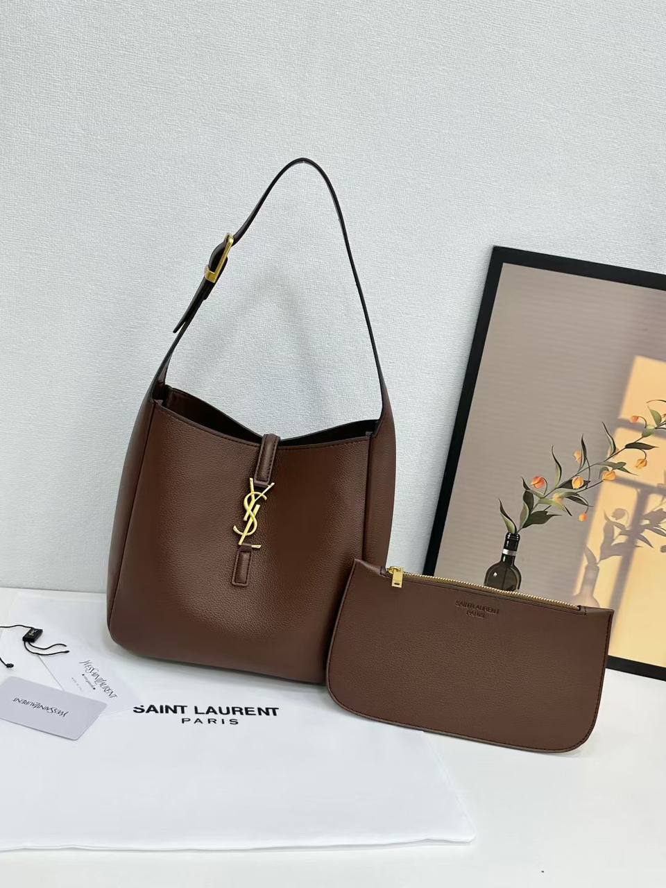 YSL
with box
🎁🎁🎁
110 dhs🪙🌨️
Zain143
♥️♥️♥️