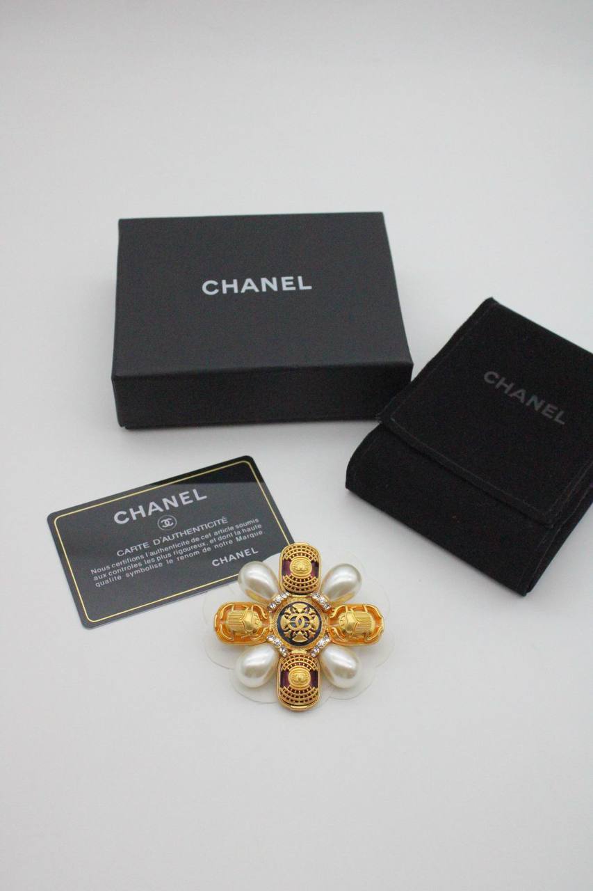 Broach
80 dhs
Zain122
♥️♥️♥️