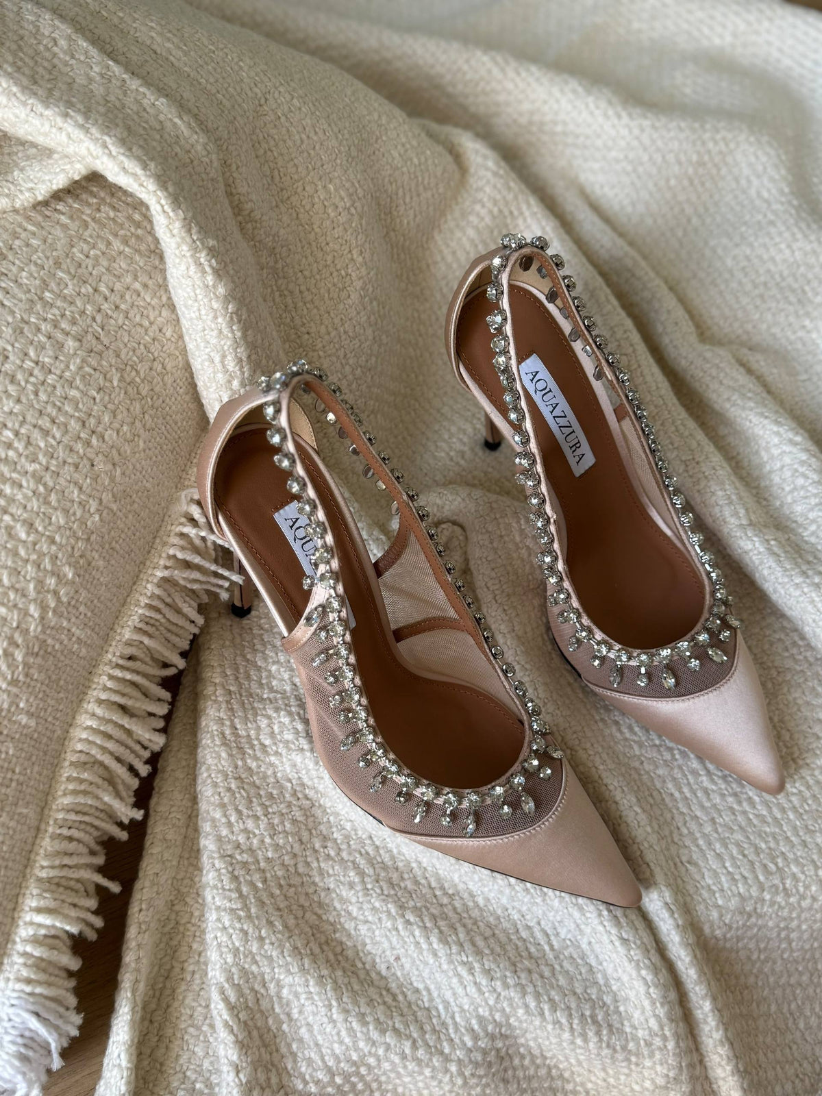 AQUAZZURA
36 to 41
430 dhs🇦🇪🇦🇪🇦🇪
Zain288
♥️♥️♥️