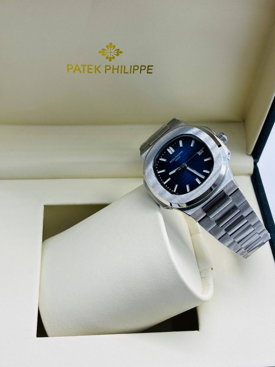PETEK PHILIPPE
_*MEN *_
_MASTER QUALITY_
280 dhs🪙🌨️
___ With box
🎁🎁🎁
Zain108
♥️♥️♥️
