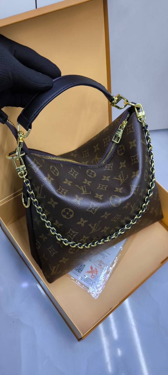 LV
95 dhs✅
with box
🎁🎁🎁
Zain203
♥️♥️♥️