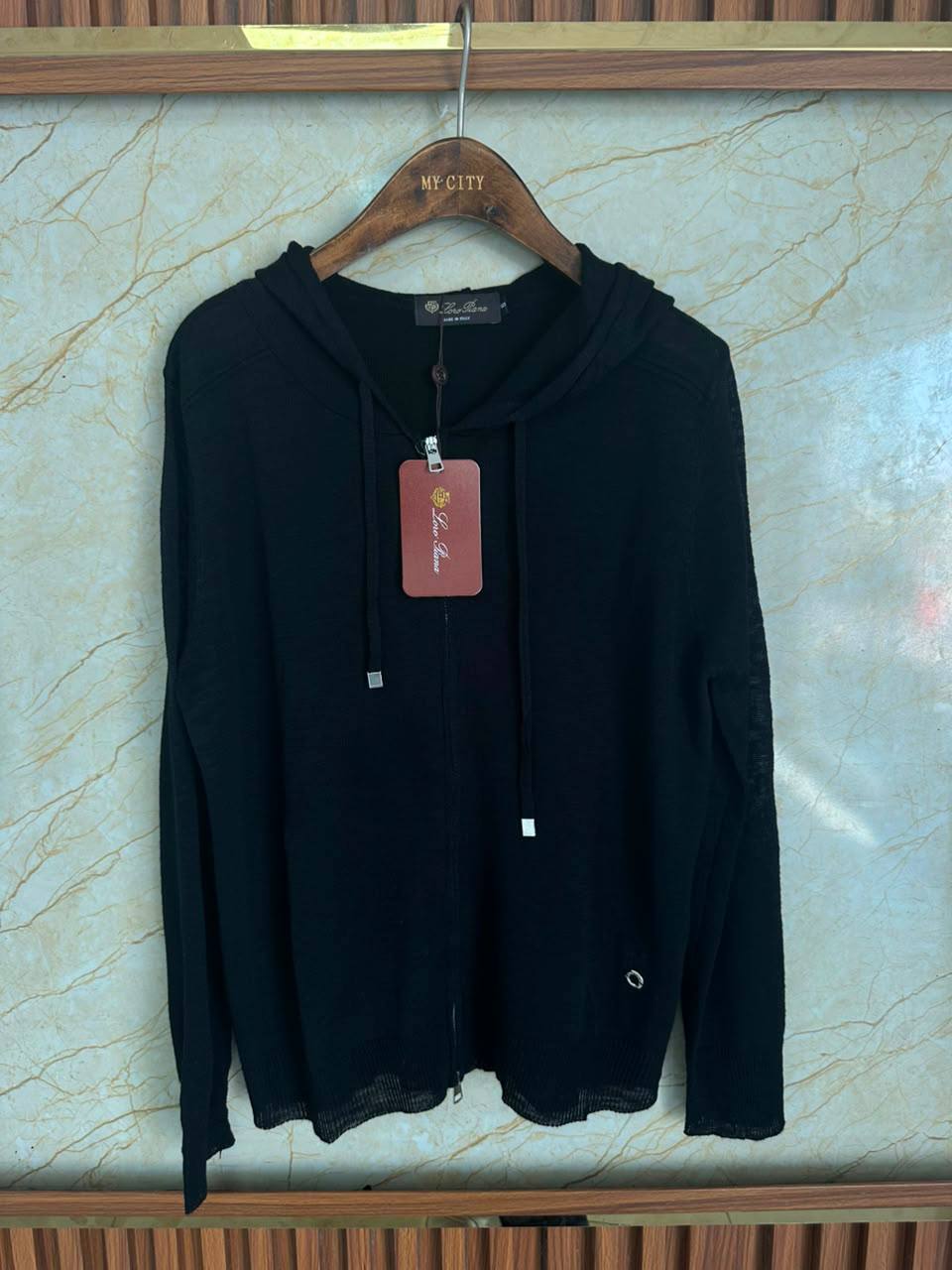 LORO PIANA
Women’s Hoodie
Master Quality
SML
400 dhs🇦🇪🇦🇪🇦🇪
Zain276
♥️♥️♥️