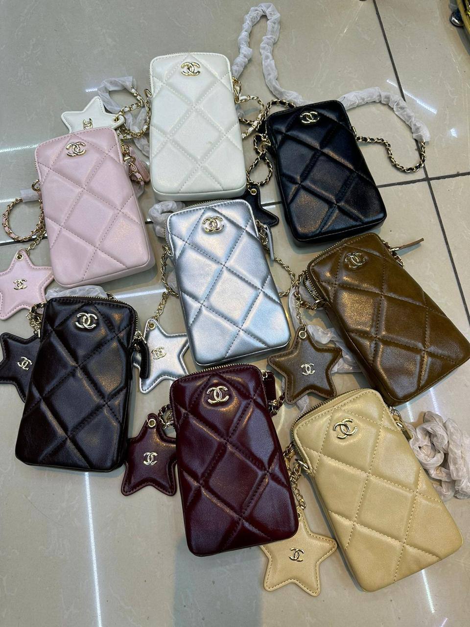 CHANEL
75 dhs🇦🇪
with box
🎁🎁🎁
Zain90
♥️♥️♥️