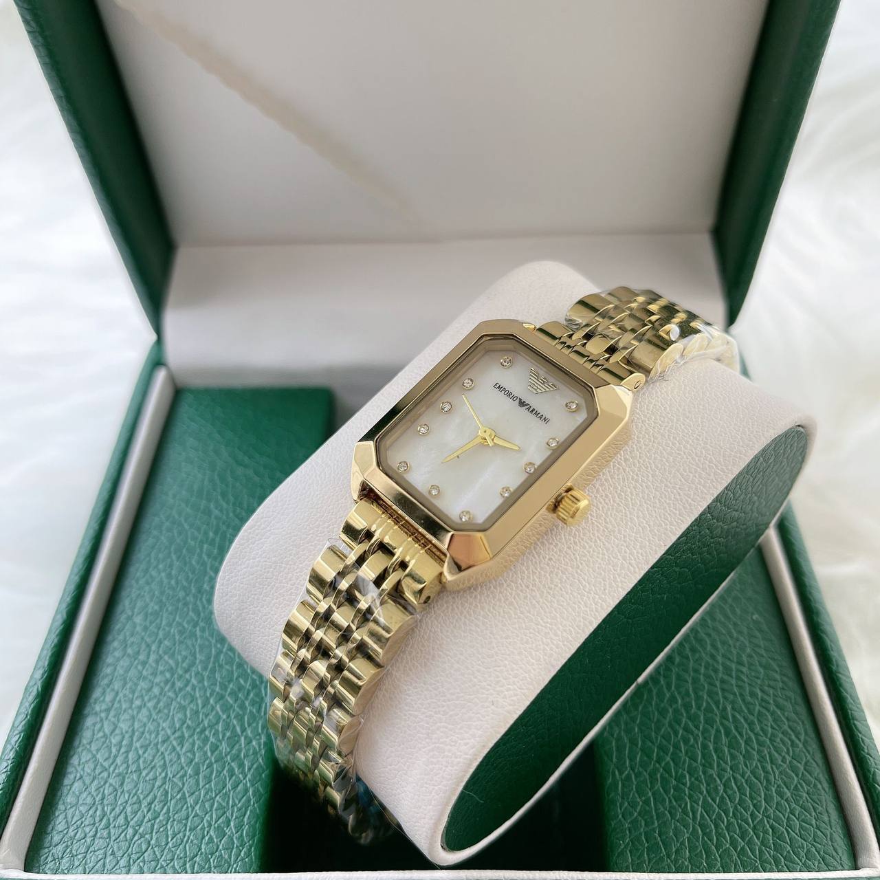 Ladies watch
60 dhs🇦🇪
Zain45
♥️♥️♥️