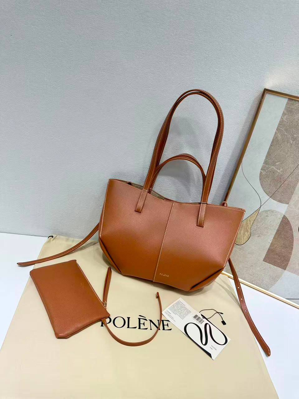Polene
120 dhs🇦🇪🇦🇪
Zain143
♥️♥️♥️