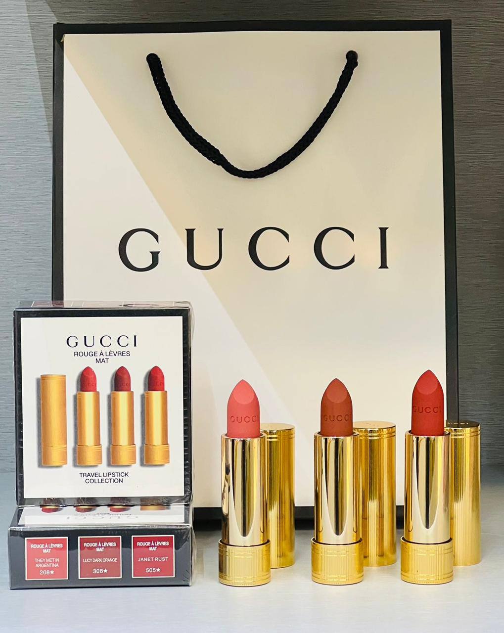 Gucci Lipstick Set
with paper bag
75 dhs✅✅
Zain24
♥️♥️♥️