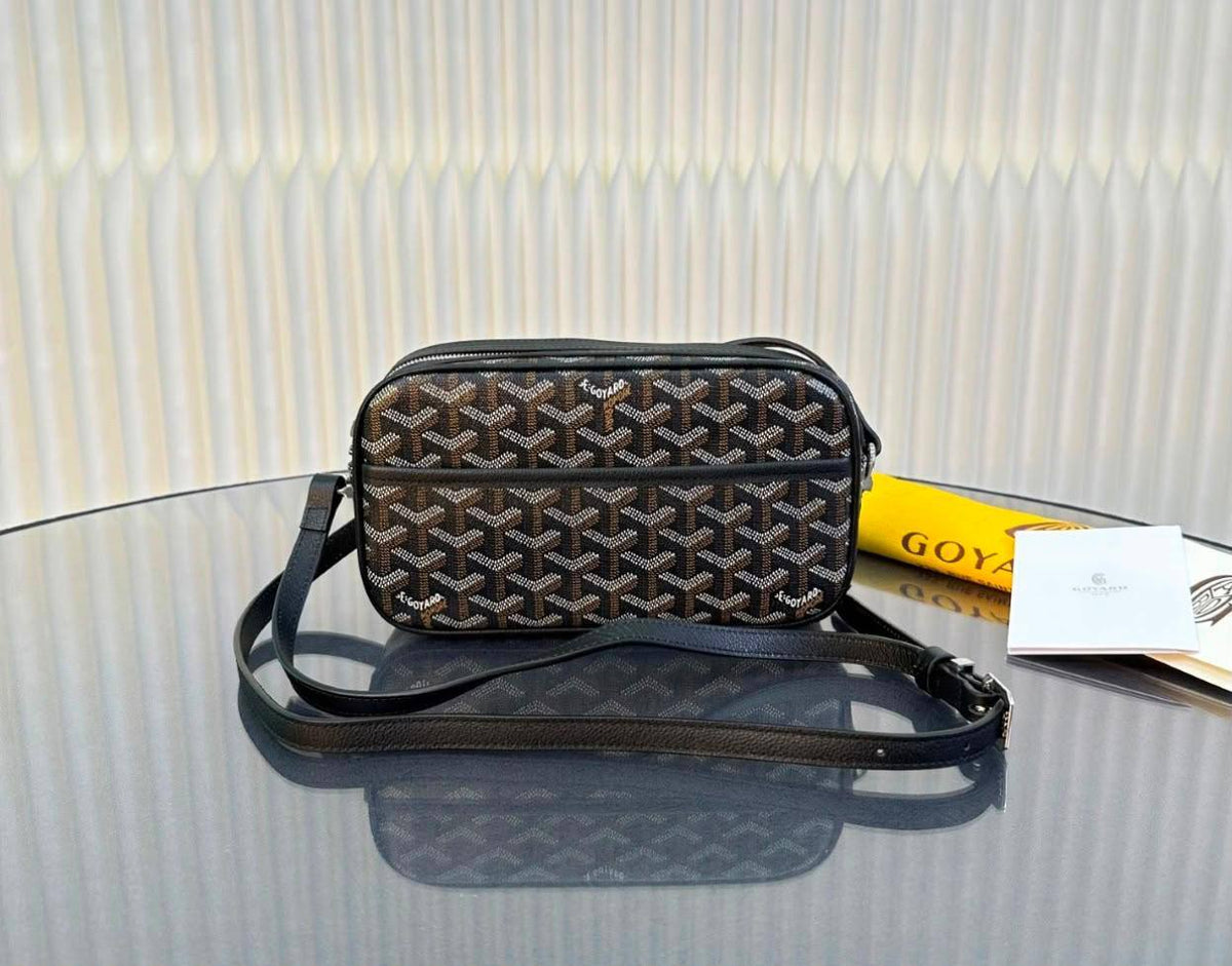 Goyard
200 dhs
Zain134
♥️♥️♥️